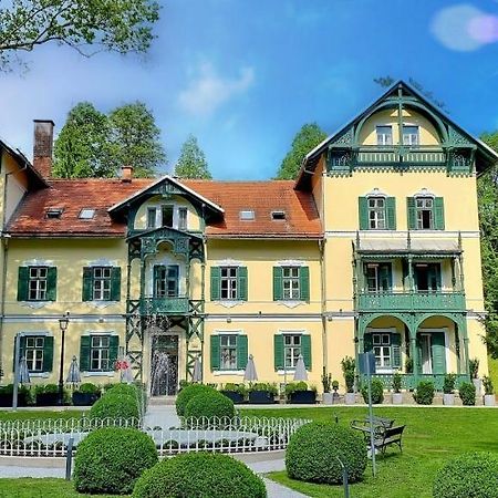 Hotel Svicarija - Terme ドブラナ エクステリア 写真