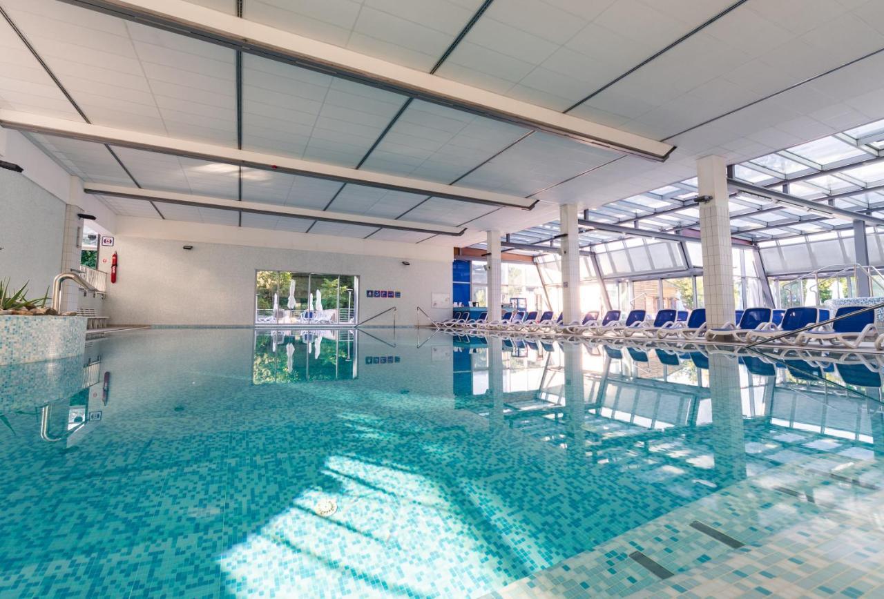 Hotel Svicarija - Terme ドブラナ エクステリア 写真